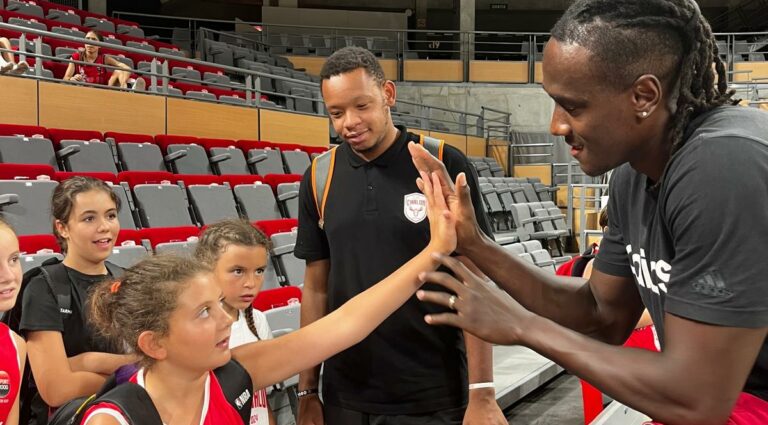 Partage avec les joueurs pros