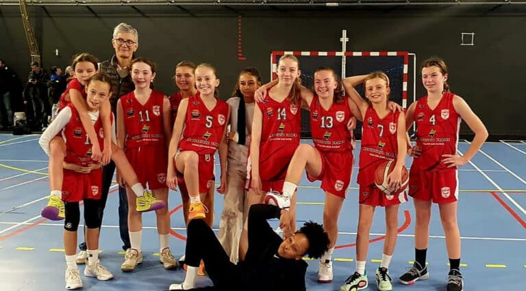 U13F1: les filles toujours invaincues!